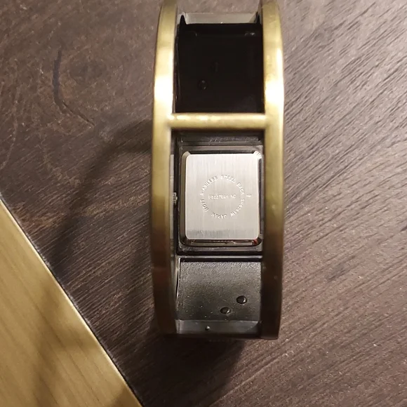 Bracelet Watch - Picture 5 of 9